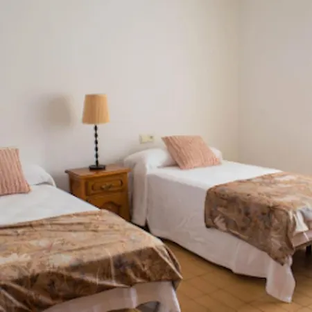 El Rompeolas Casa A Pie De Playa Holiday home *