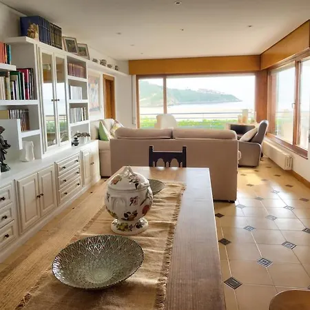 El Rompeolas Casa A Pie De Playa Vakantiehuis Suances