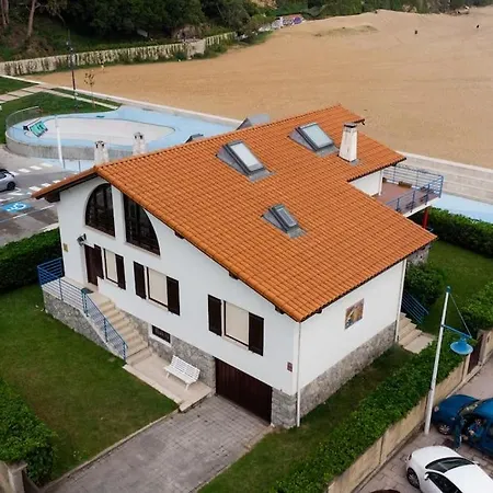 El Rompeolas Casa A Pie De Playa Vakantiehuis Suances